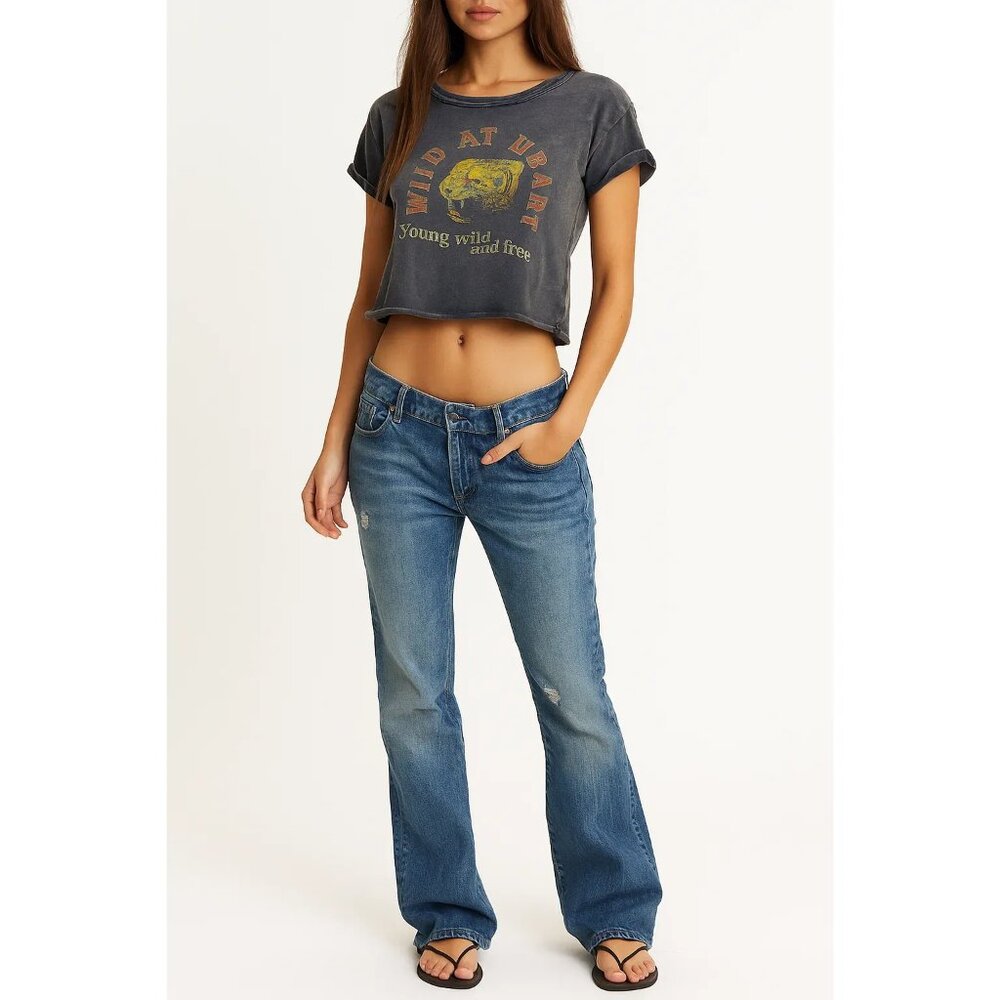 Vintage Canvas Wild at Heart Young Wild and Free Mineral Wash Size Medium